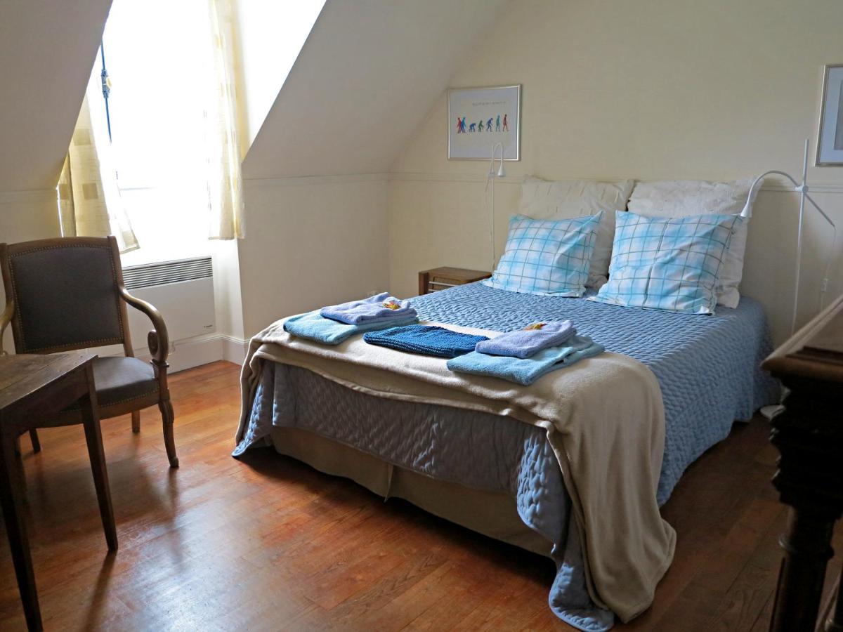 Bed and Breakfast La Ferme De La Fosse Dionne Тоннерр Екстер'єр фото